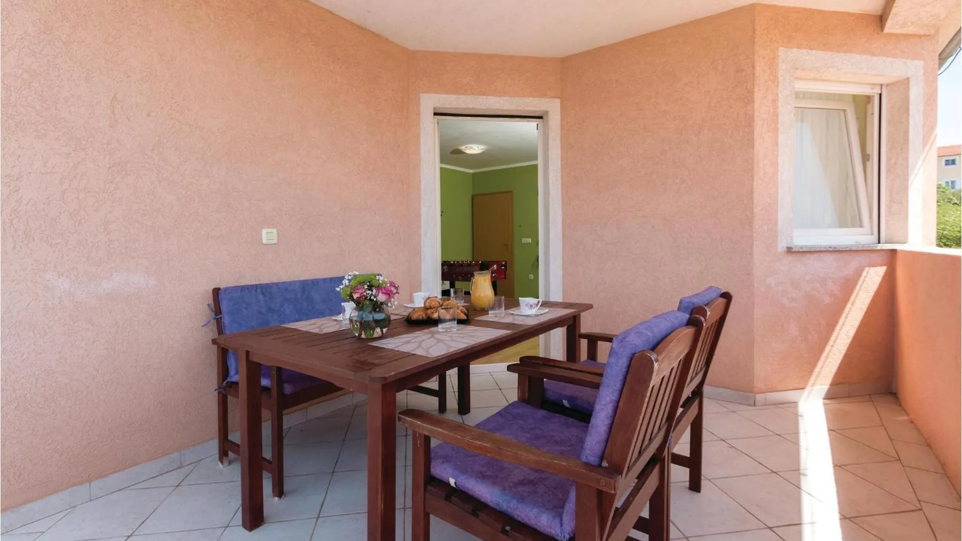 Cozy Home In Pula With Kitchen 0*,  Kroatien